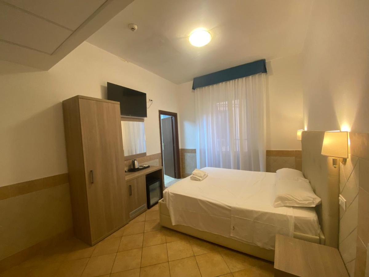 Hotel Alex Square Rome Exterior photo